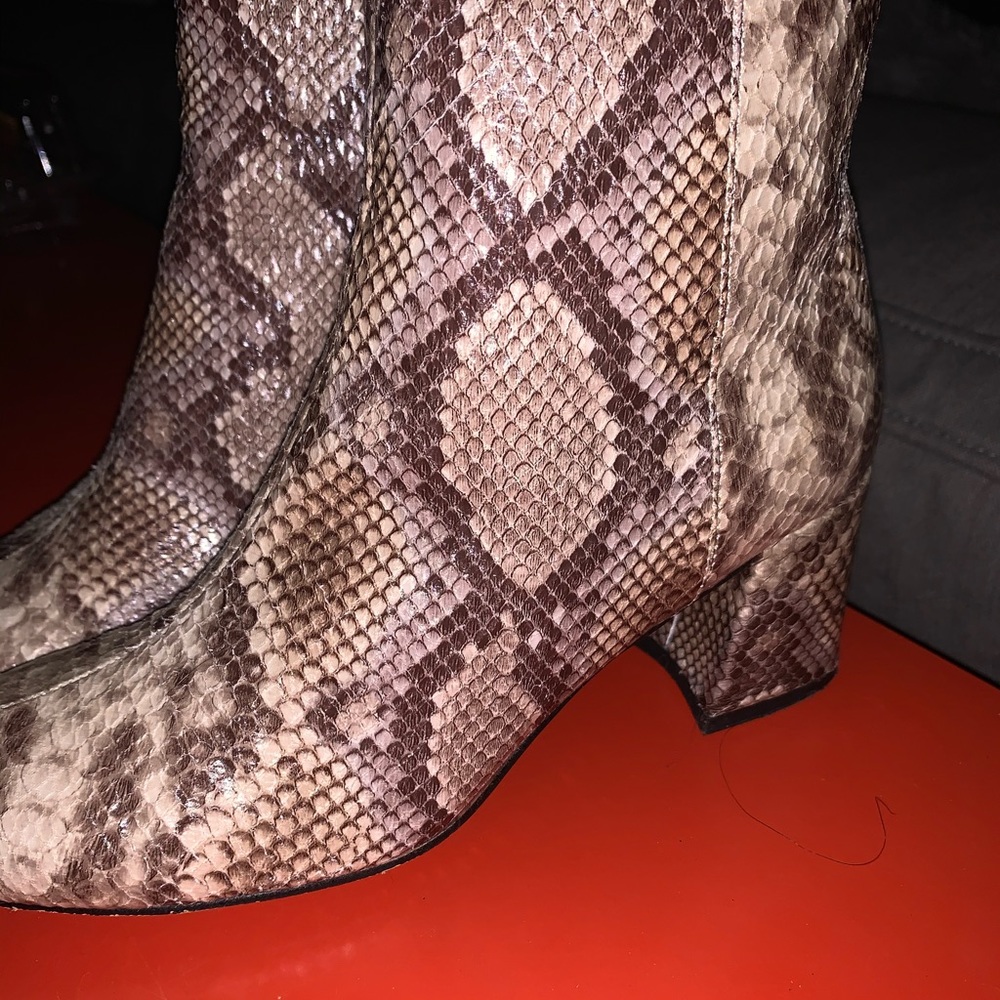 Snake booties